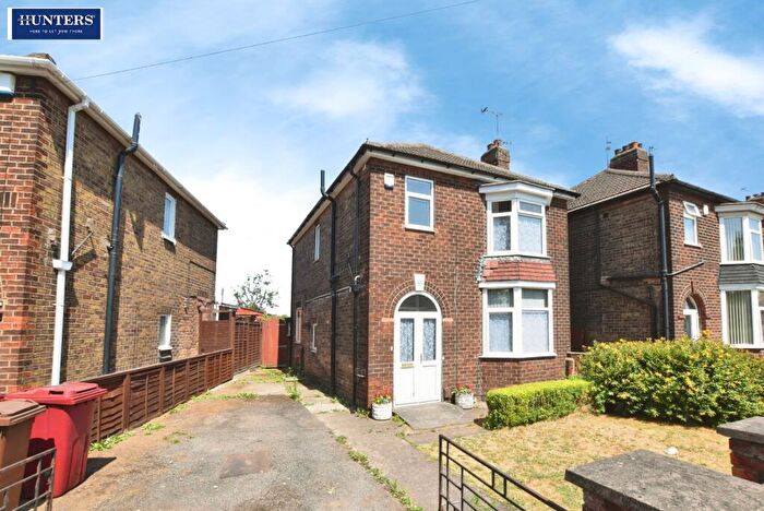 3 Bedroom Detached House For Sale In Warwick Road, Scunthorpe, Lincolnshire, DN16