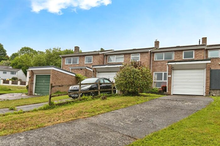 3 Bedroom Terraced House For Sale In Lichfield Road, Exeter, EX4