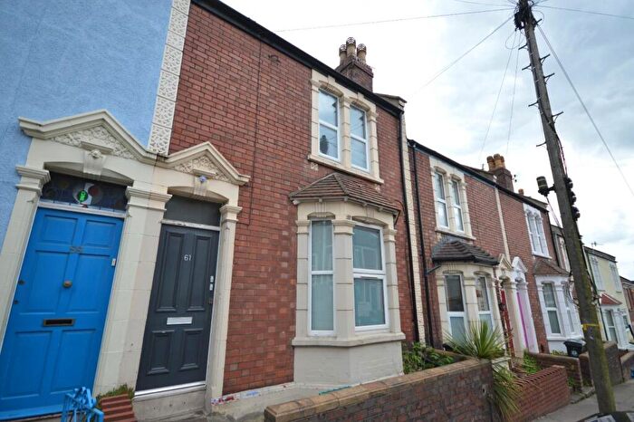 1 Bedroom Flat To Rent In Dunkerry Road, Bristol, BS3