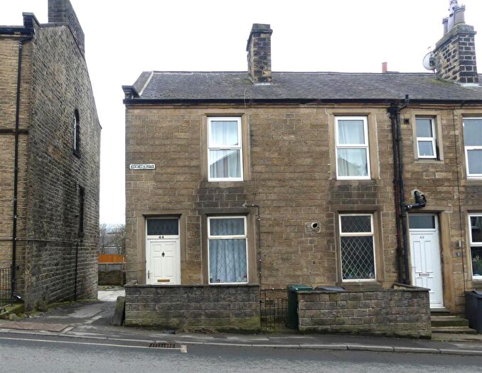 2 Bedroom End Of Terrace House To Rent In Keighley Road, Silsden, BD20