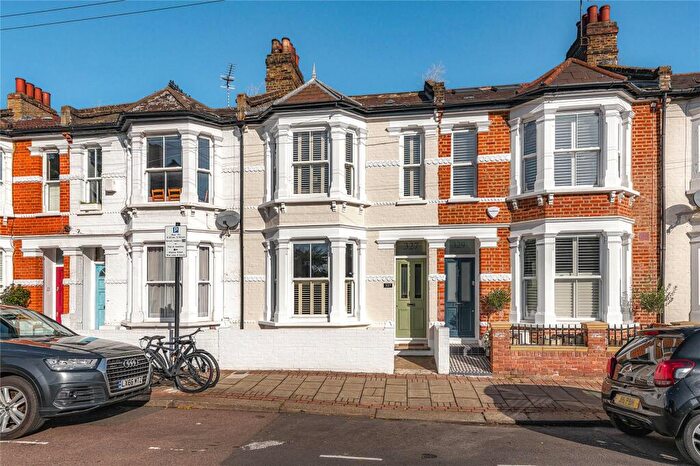 3 Bedroom Terraced House For Sale In Eversleigh Road, London, SW11