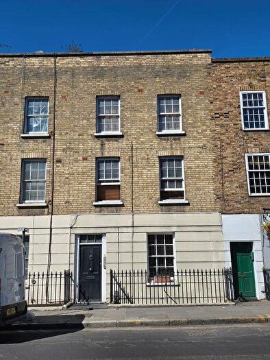 1 Bedroom Flat To Rent In Caledonian Road, London, N1