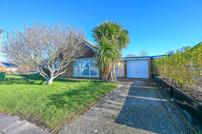 3 Bedroom Detached Bungalow To Rent In Marlborough Court, West Meads, Bognor Regis, PO21