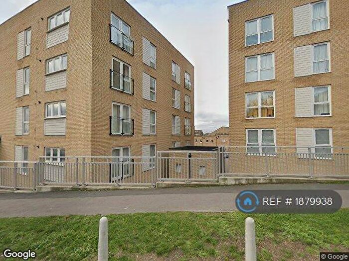 2 Bedroom Flat To Rent In Temple Hill, Dartford, DA1