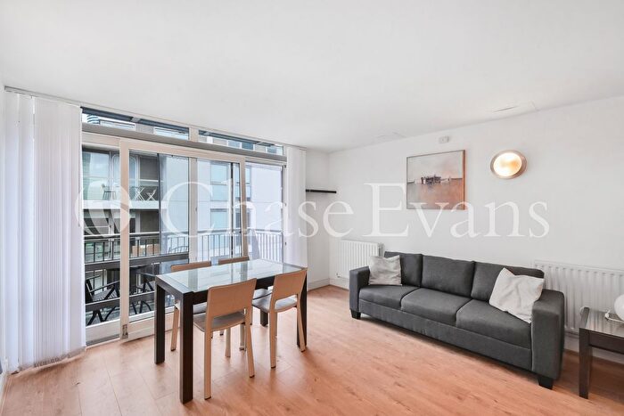 1 Bedroom Flat To Rent In Constable House, Canary Central, Cassilis Road, Isle Of Dogs, London, E14