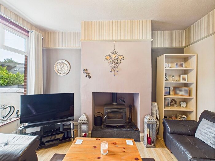 3 Bedroom End Of Terrace House For Sale In Glade Street, Heaton, Bolton, BL1