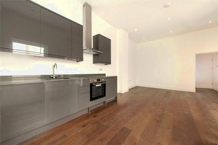 2 Bedroom Apartment To Rent In Haverstock Hill, Belsize Park, NW3