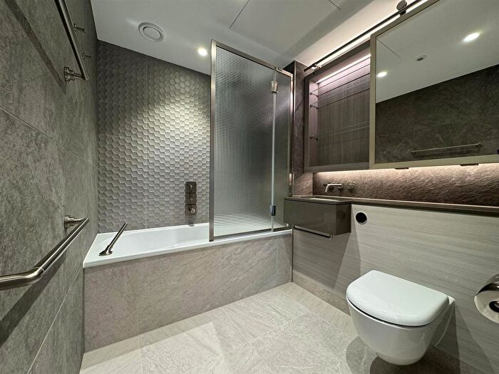 1 Bedroom Flat To Rent In Palmer Road, London, SW11