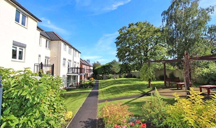 1 Bedroom Apartment For Sale In Clarks Court (Cullompton), Cullompton, EX15