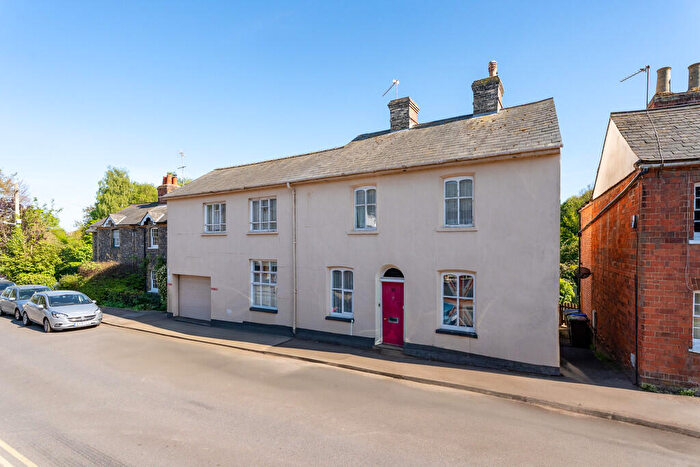 4 Bedroom Detached House For Sale In Station Road, Clare, Suffolk, CO10