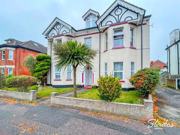 1 Bedroom Apartment To Rent In Hawkwood Road, Boscombe, Bournemouth, BH5