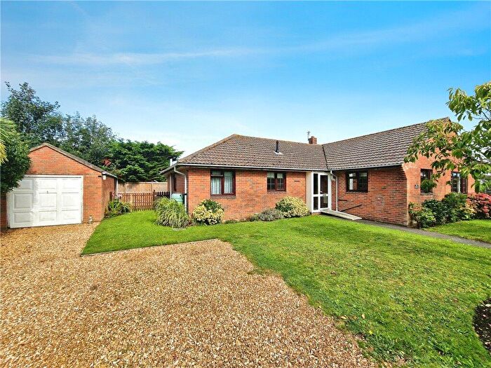 4 Bedroom Bungalow For Sale In Brooklyn Gardens, Freshwater, Isle Of Wight, PO40