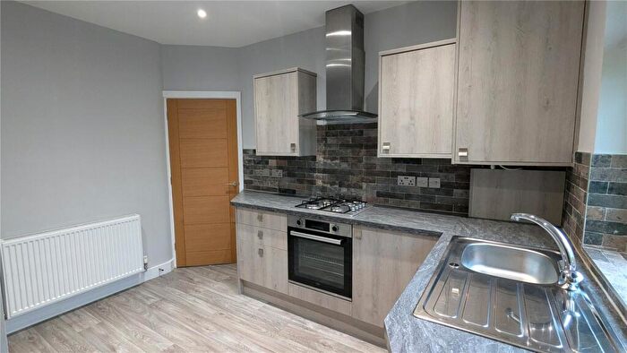 2 Bedroom Apartment To Rent In Granville Road, Gosforth, Newcastle Upon Tyne, NE3