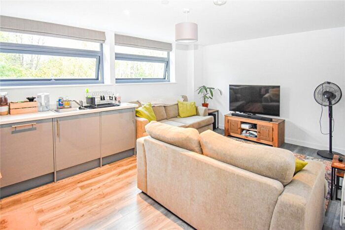 2 Bedroom Apartment To Rent In Cottington House, Carcaixent Square, Newbury, Berkshire, RG14