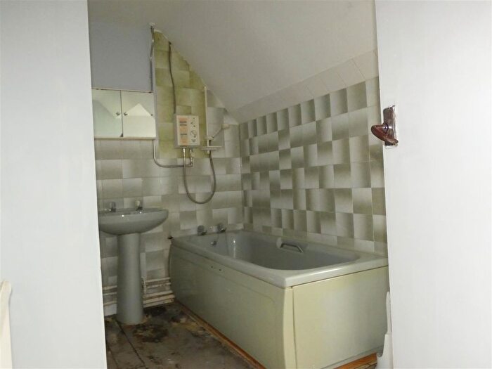 2 Bedroom Semi-Detached Bungalow For Sale In Copse Hill, Broad Oak, Sturminster Newton, DT10