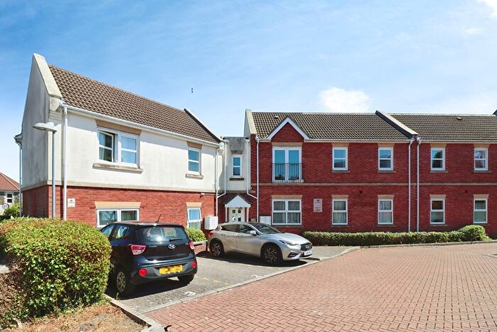 1 Bedroom Flat For Sale In Kennington Avenue, Kingswood, Bristol, BS15