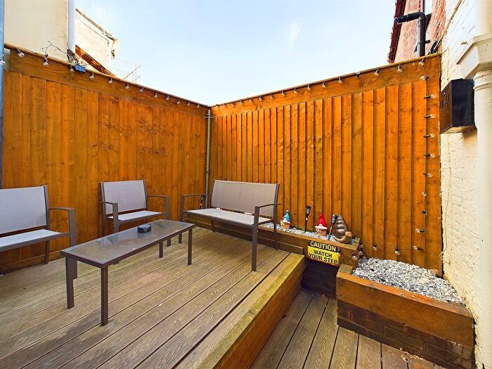 3 Bedroom Cottage For Sale In Brunswick Street, Whitby, YO21