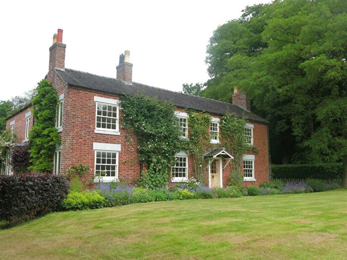 6 Bedroom Detached House To Rent In Lunts Moss, Scholar Green, ST7