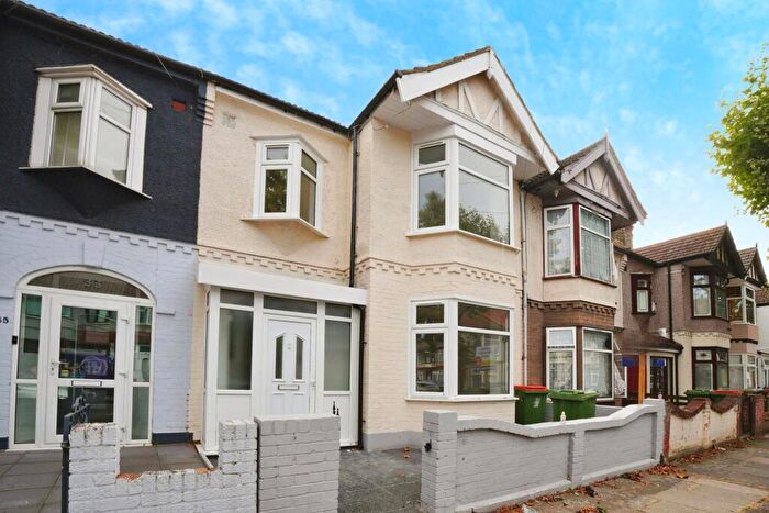 3 Bedroom Terraced House For Sale In Eustace Road, London, E6