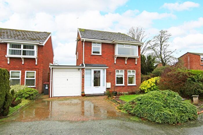 3 Bedroom Detached House For Sale In Westerkirk Drive, Madeley, TF7