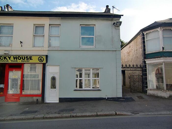 2 Bedroom Semi-Detached House To Rent In West End, Redruth, TR15