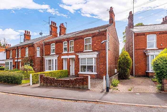 3 Bedroom Semi-Detached House For Sale In Trafalgar Square, Long Sutton, PE12