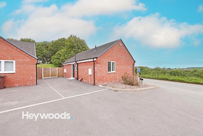 3 Bedroom Detached House To Rent In Calvin Court, Kingsley, ST1O