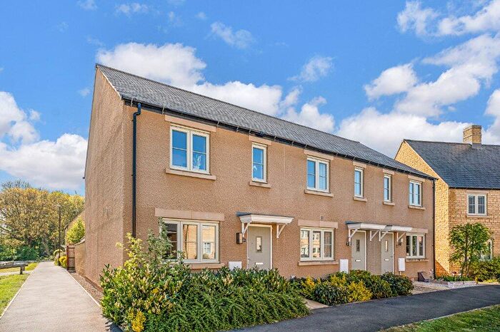 2 Bedroom End Of Terrace House For Sale In Windsor Road, Moreton-in-Marsh, Gloucestershire, GL56