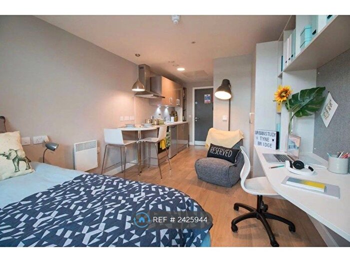 Studio To Rent In Urban Study Tyne Bridge, Newcastle Upon Tyne, NE1
