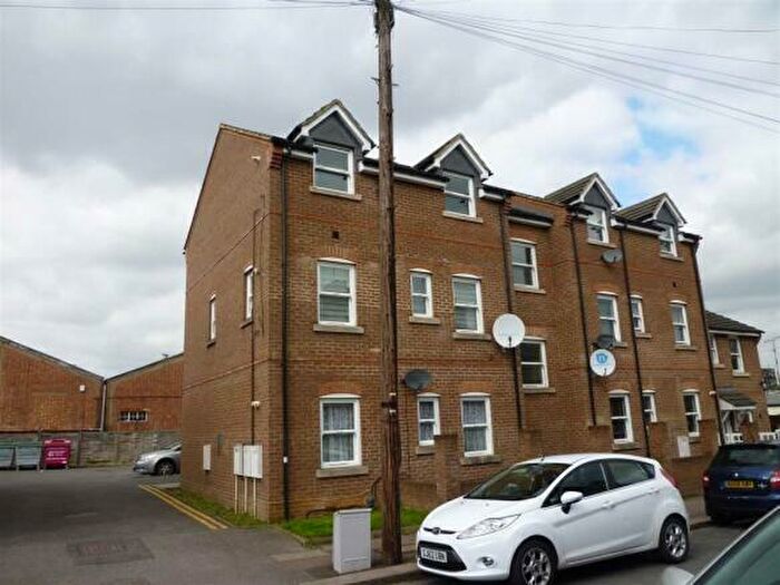 1 Bedroom Apartment To Rent In May Street, Luton, LU1