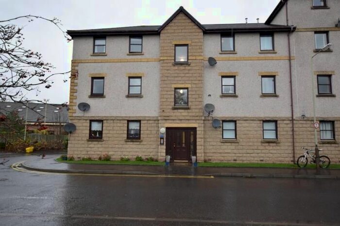 2 Bedroom Flat To Rent In Coach House Court, Perth, PH1