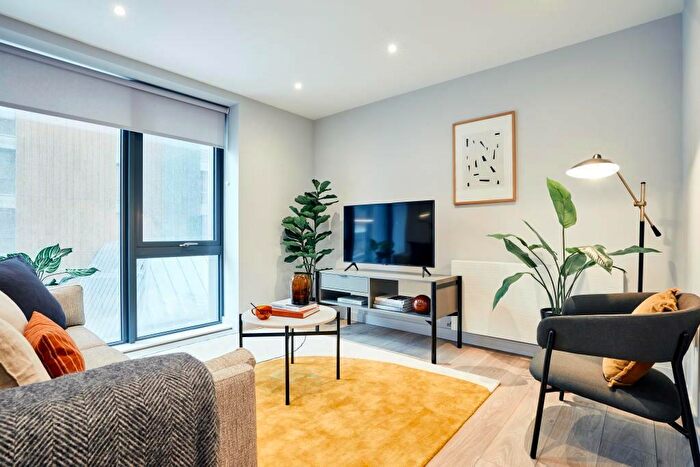 Studio To Rent In Flat, Solasta Riverside, Clyde Place, Glasgow, G5