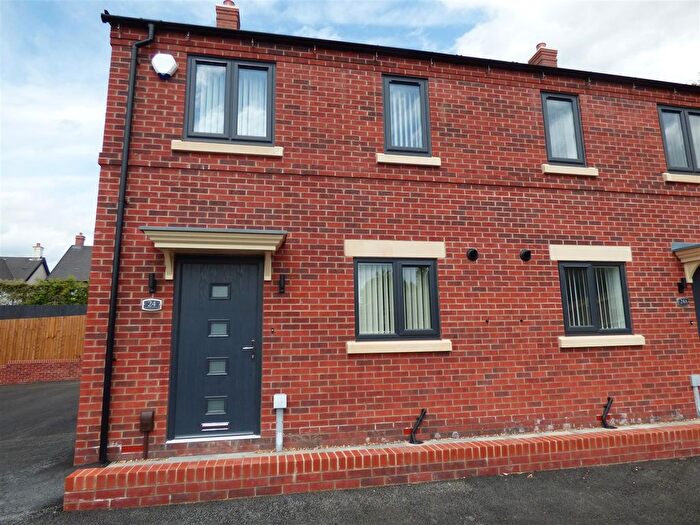 2 Bedroom Semi-Detached House To Rent In Little Hallam Hill, Ilkeston., DE7