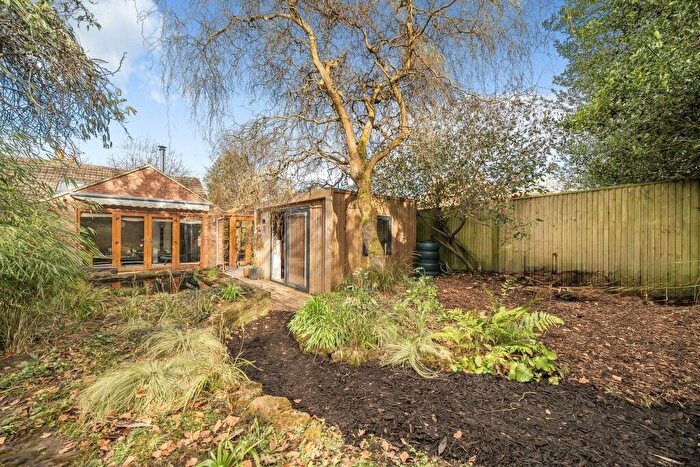 2 Bedroom Bungalow To Rent In Emmens Close, Checkendon, Oxfordshire, RG8