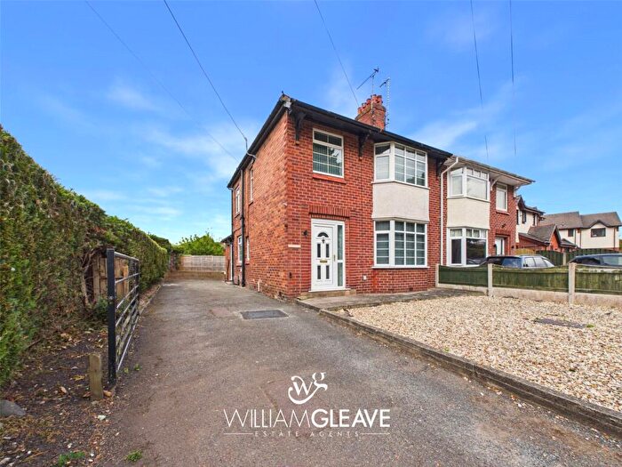 3 Bedroom Semi-Detached House For Sale In Woodlands Road, Mold, Flintshire, CH7
