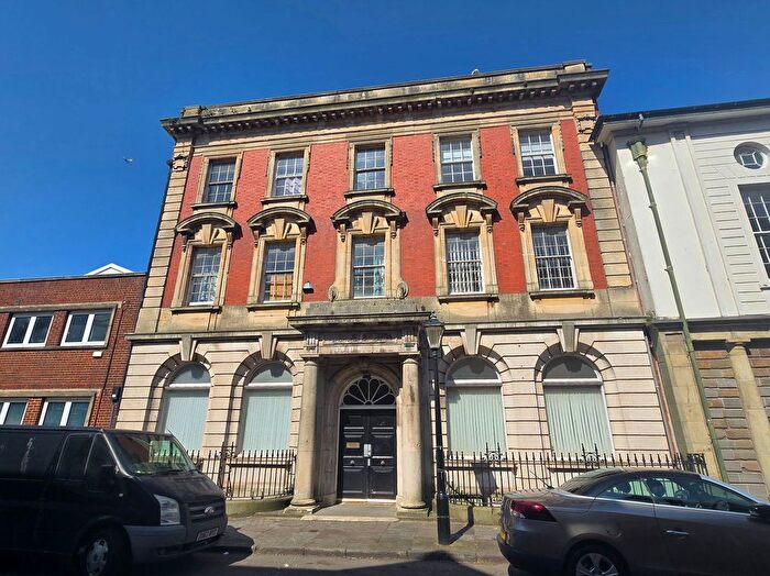 1 Bedroom Maisonette For Sale In Cambrian Place, Pier Street, Swansea, SA1