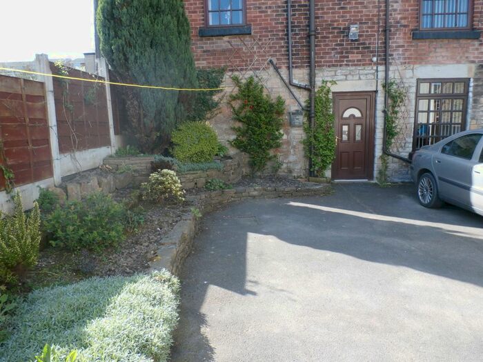 1 Bedroom Flat To Rent In Buxton Road, Disley SK12