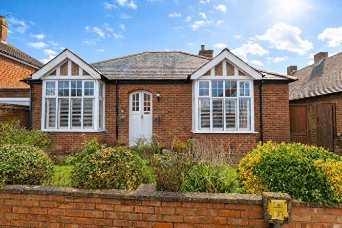 3 Bedroom Detached Bungalow For Sale In Cromwell Road, Canterbury, CT1