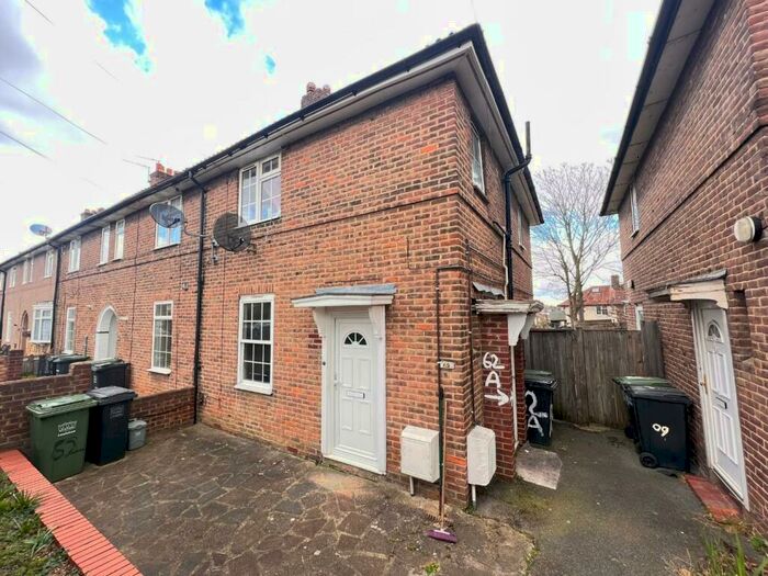 1 Bedroom Apartment To Rent In Northover, Bromley, BR1