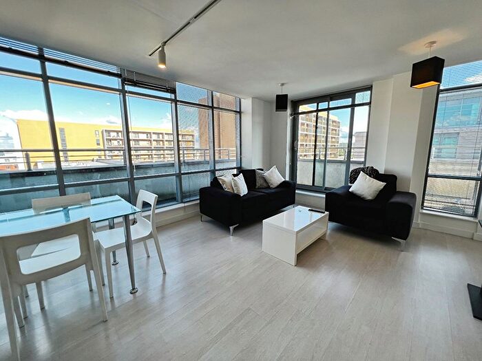 2 Bedroom Flat To Rent In Manor Mills, Ingram Street, Leeds, West Yorkshire, LS11