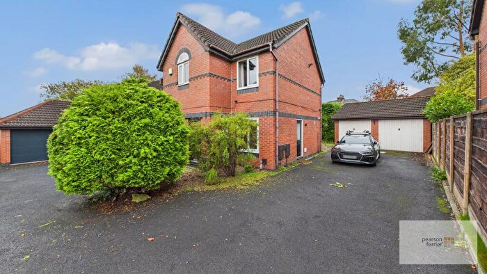 4 Bedroom Detached House For Sale In Beauly Close, Ramsbottom, Bury, BL0