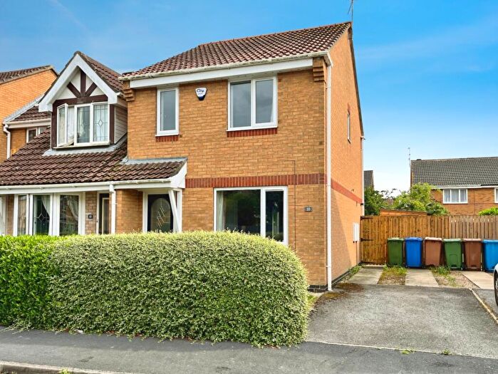 3 Bedroom Semi-Detached House For Sale In Smithall Road, Beverley, HU17