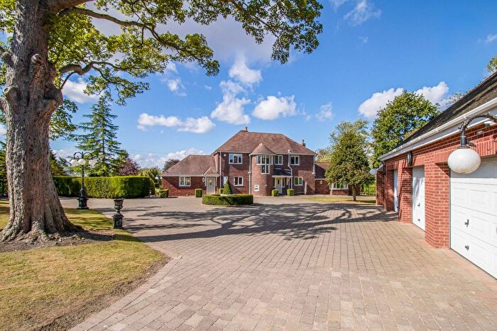 5 Bedroom Detached House For Sale In Hallmark Fine Homes | Pontefract Road, High Ackworth, Pontefract, WF7