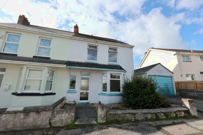 2 Bedroom End Of Terrace House To Rent In Trenython Road, Par, PL24