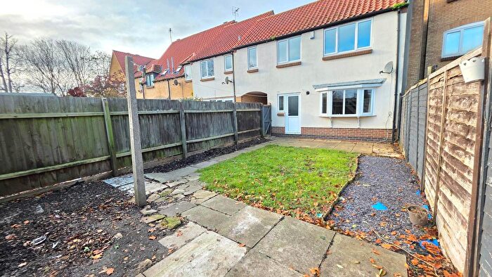 2 Bedroom Terraced House For Sale In The Paddock, Sleaford, NG34