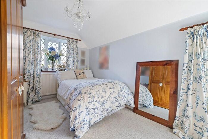 4 Bedroom Detached House For Sale In Sea Way, Middleton-On-Sea, PO22