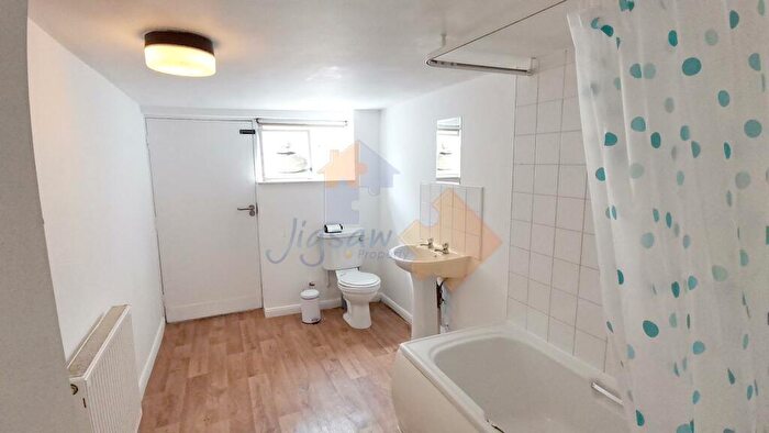 4 Bedroom Terraced House To Rent In West Parade, Lincoln, LN1