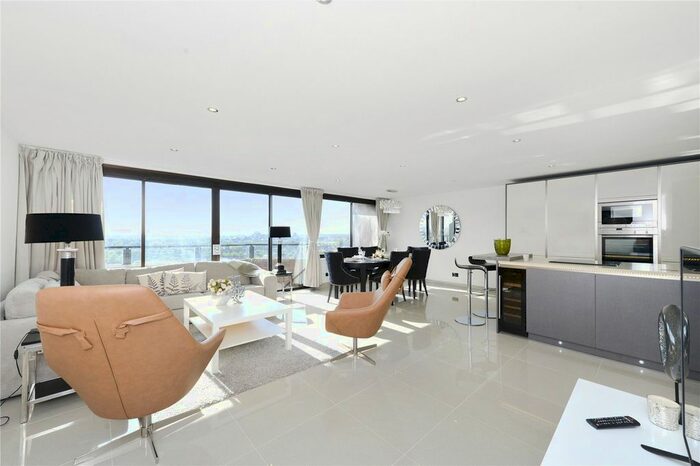 2 Bedroom Flat To Rent In Cresta House, Finchley Road, Swiss Cottage, London, NW3