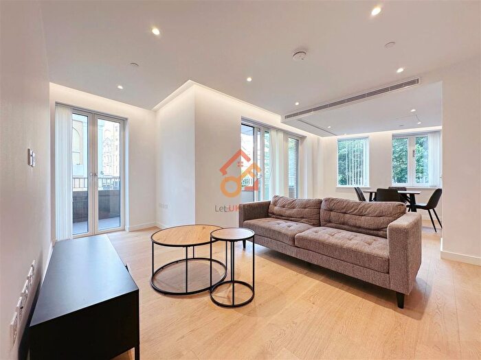 1 Bedroom Flat To Rent In Truro House, Mount Pleasant, London, WC1X