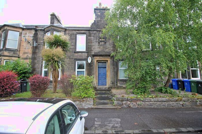 3 Bedroom Flat To Rent In Wallace Street, Stirling, FK8